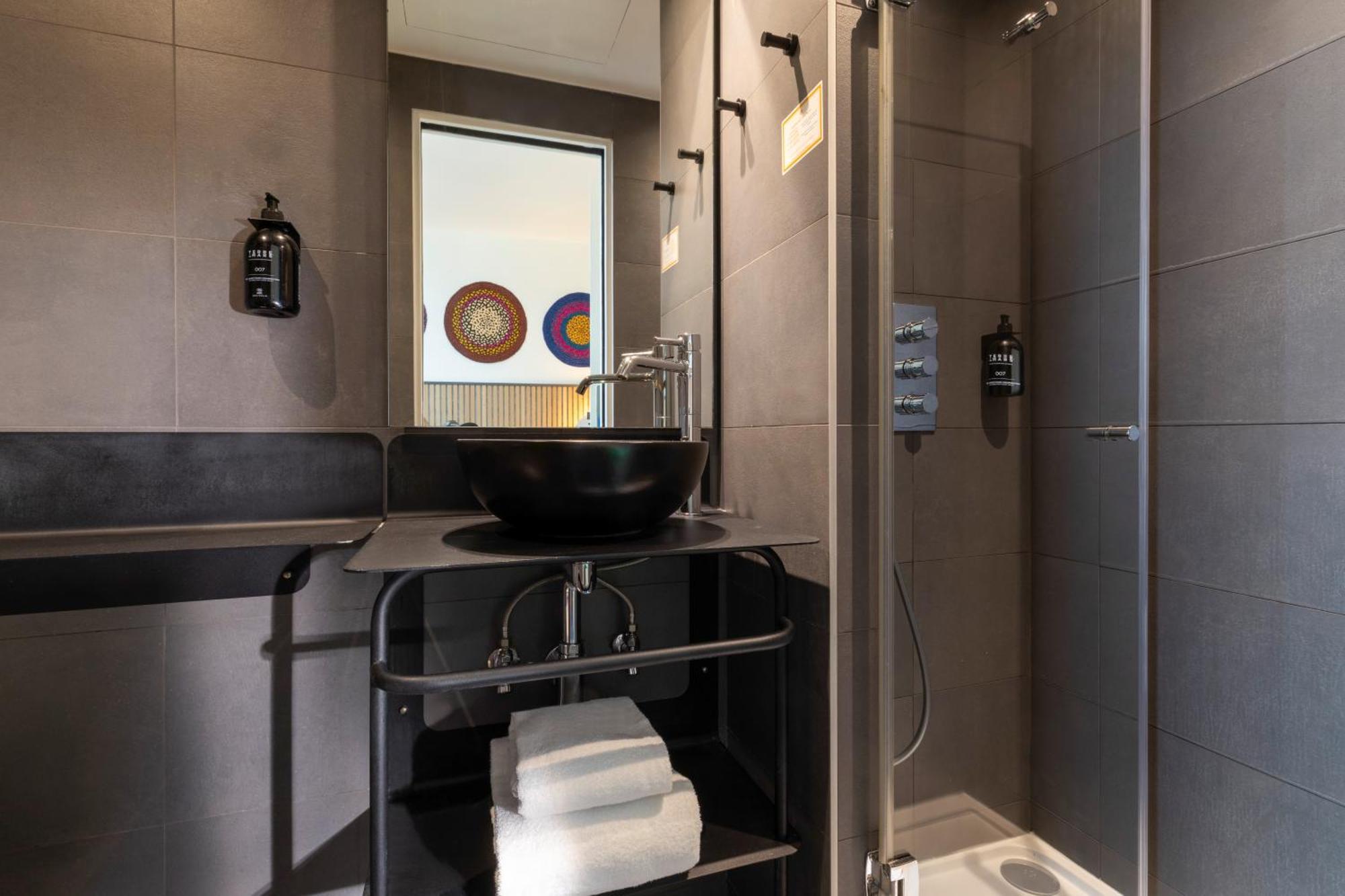 Hotel Victoria Chatelet 3*